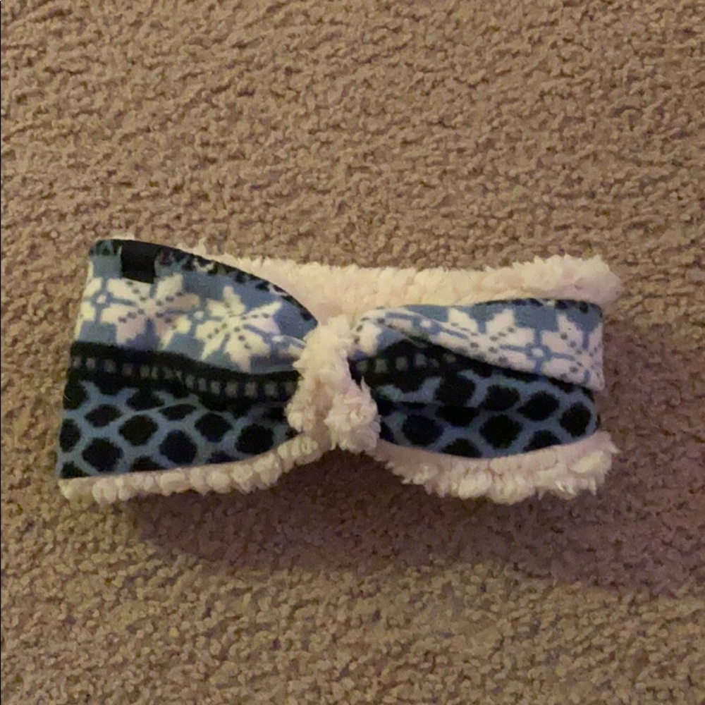 fluffy winter headband